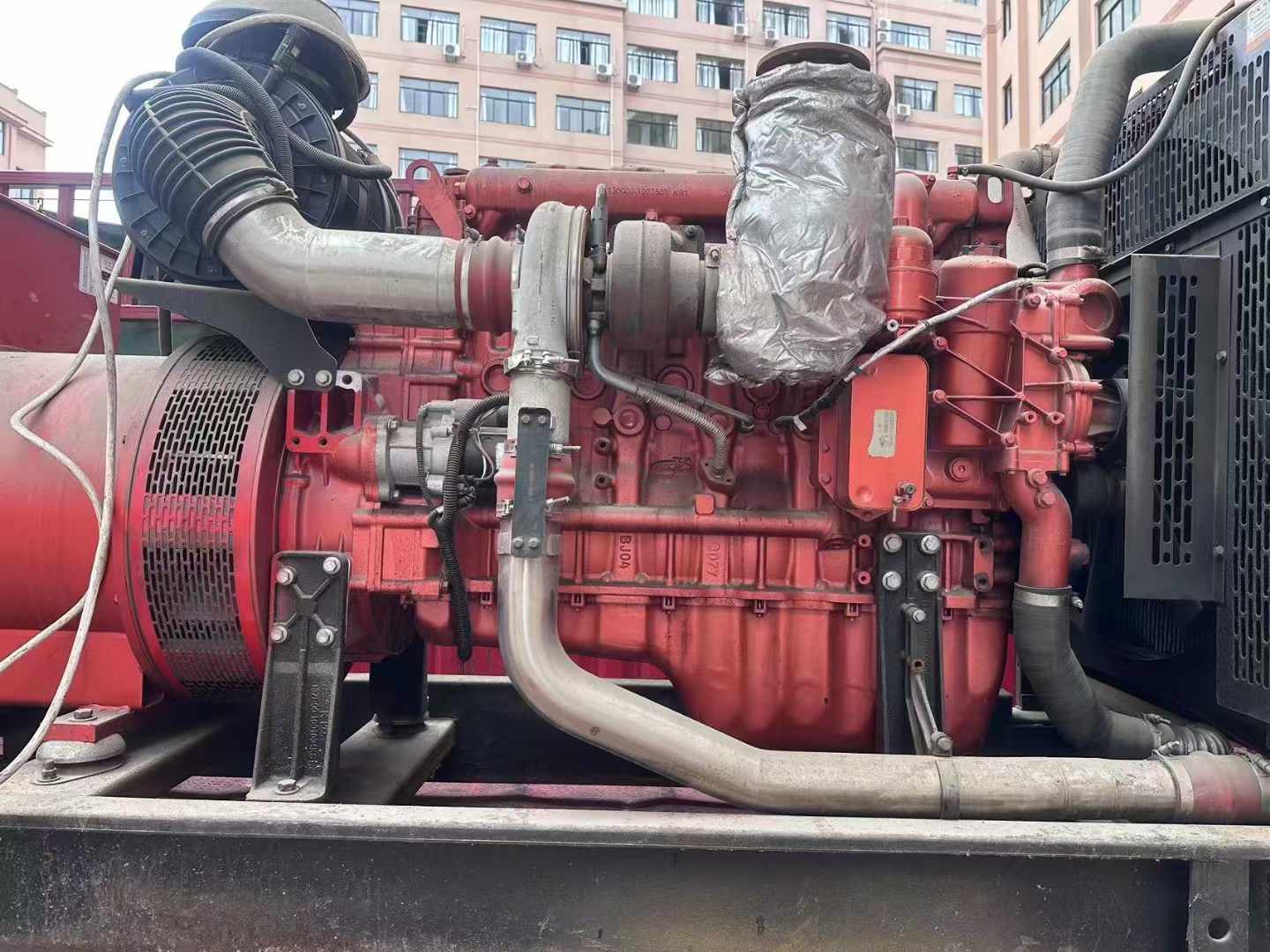 固镇如何选择适合 600kW 柴油发电机组的过载保护器？